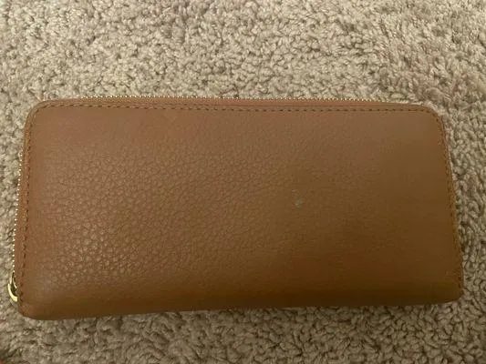Michael Kors Wallet - Image 2