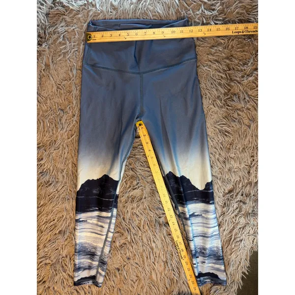 Aerie Chill Play Move Blue Mountain Landscape Print High Waisted Leggings M - Image 2