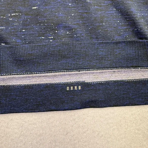 Lululemon Swiftly Tech‎ Long Sleeve Shirt Navy Blue Space Dye Size 12 - Image 2