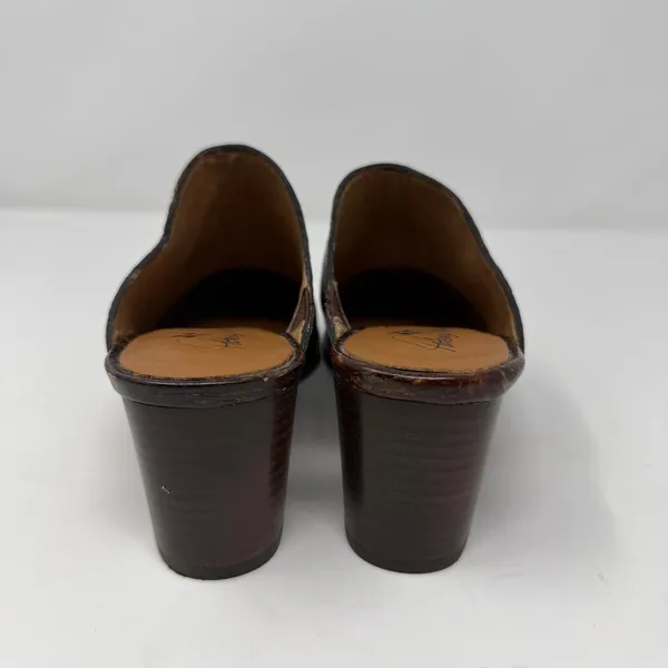 Patricia Nash Floral Tooled Leather Mules Brown Block Heel Women 7.5 - Image 5