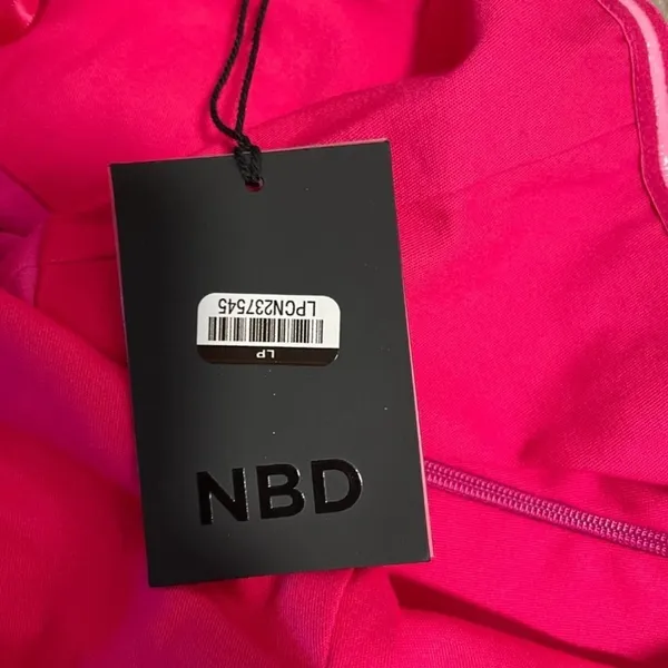 NBD Jacqueline‎ Dress in Magenta nwt - Image 4