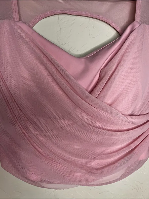 Laslulu Pink Mesh Crop Top Double Lined Athletic Back Cutout Top - Image 3