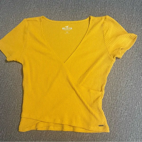 Hollister Short Sleeve Ribbed Top - Image 7