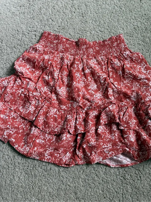 T.J.Maxx Rust Red Floral Smocked Ruffle Mini Skirt - Image 2