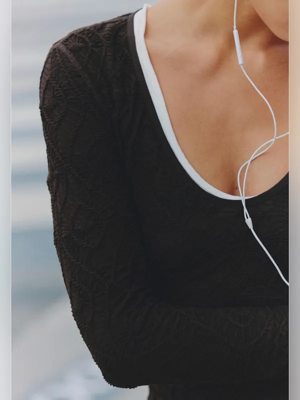 Free people movement crochet all day long sleeve— chocolate NWT. - Image 3