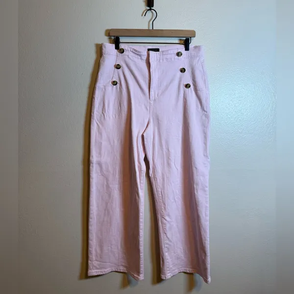 Ann Taylor Sculpting Pocket‎ High Rise Sailor Crop Jeans - Image 2