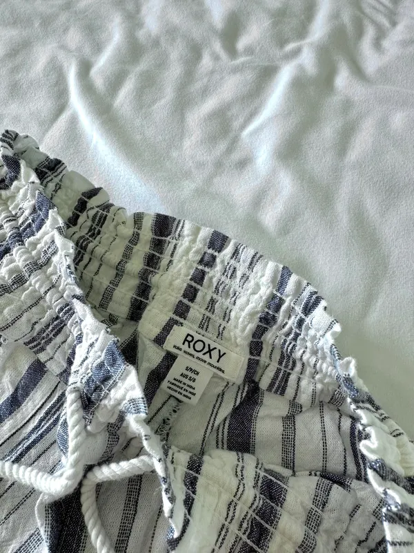 Roxy womens pants - Image 3