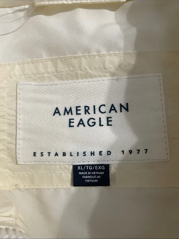 NEW! Cropped American Eagle Cream Puffer Vest Size XL NWT - Image 7