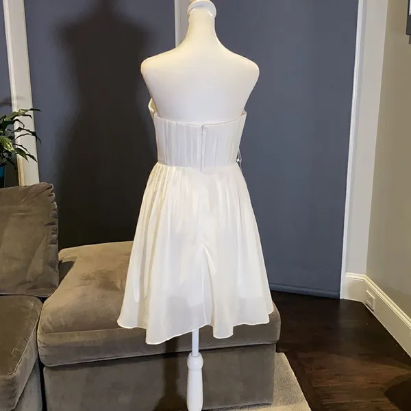 Women’s Elegant Ivory Short Prom Party Formal Dress Size S NWT **READ FLAW - Image 6