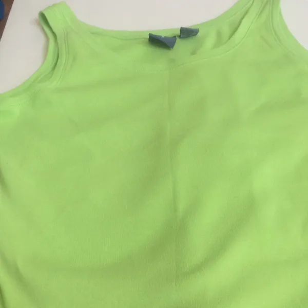 FINAL MARKDOWN Ladies’ Mountain Lake Tank Top (L) - Image 3