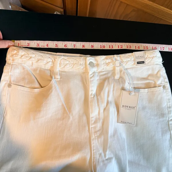 Judy Blue Wide Leg Jeans Size 15/32 White NWT Braided High Waist JB88781 WHT - Image 7