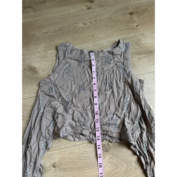 Y2K Vintage MAX tank crop top asymmetrical handkerchief-style hem sequin size XS - Image 4