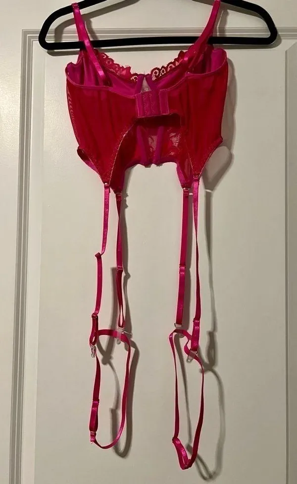 Women’s Bright Pink Intimates Top Size M Size M - Image 8