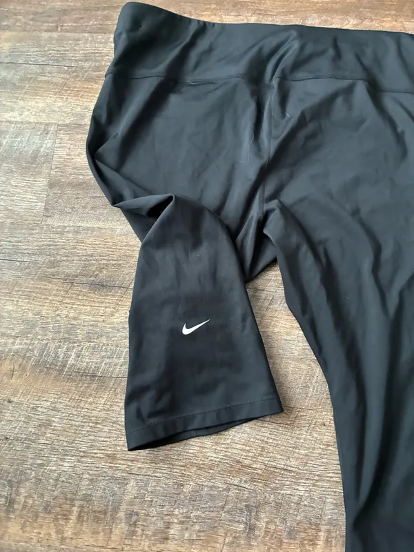 Nike Dri-Fit - Image 6