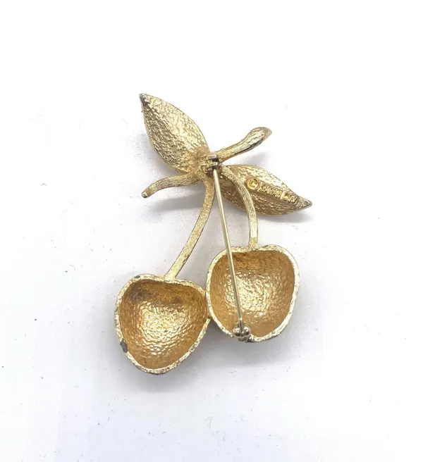 Sarah Coventry Double Cherrie’s Gold tone Brooch - Image 2