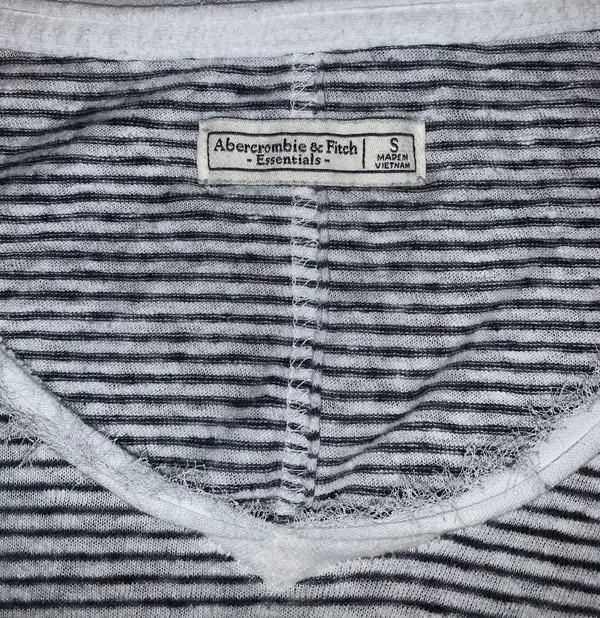 Abercrombie V Neck Tee - Image 2