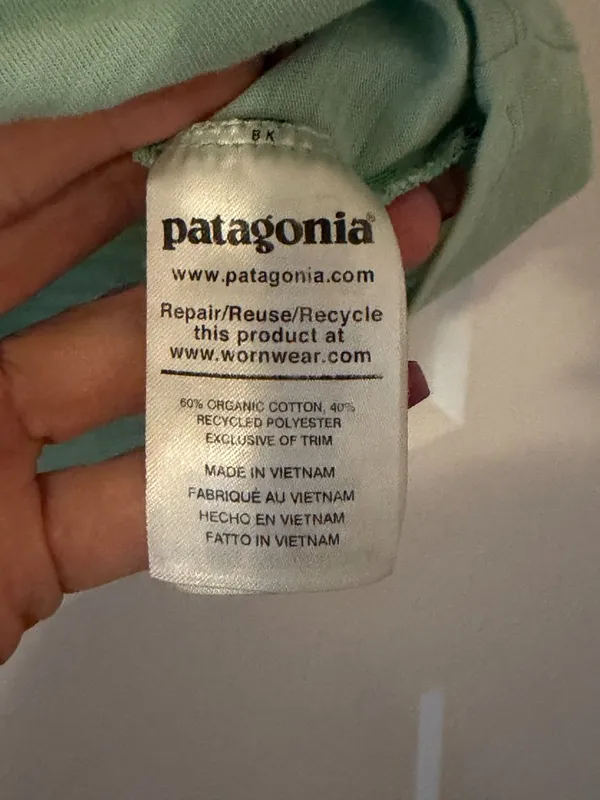 Light Green Patagonia Top - Image 4