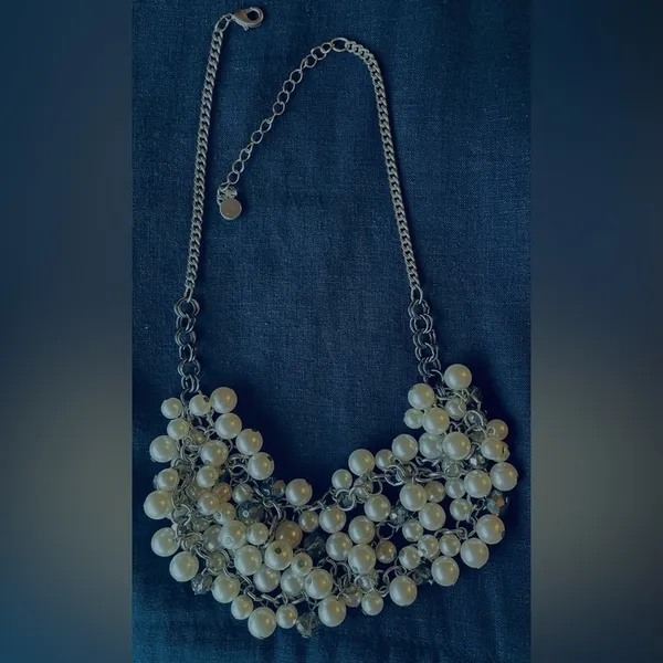Pearls;Chunky Faux Pearl Statement Necklace for Women Multilayer 18” - Image 5