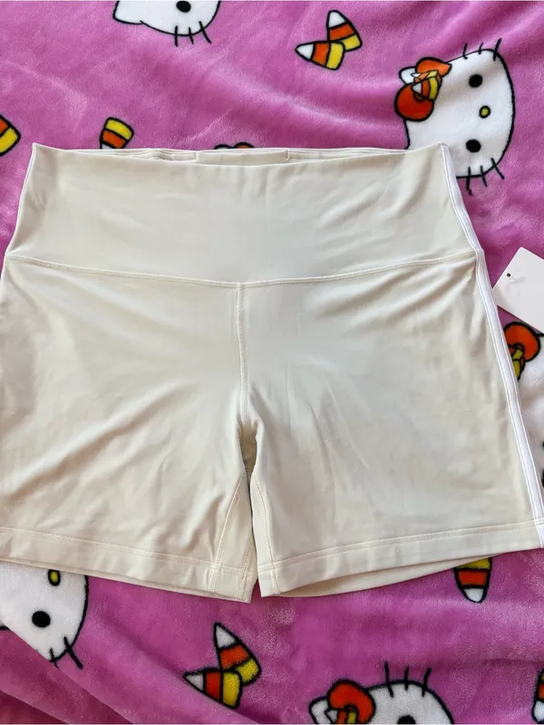 Lululemon athletic casual white creme striped align high rise short plus size 14 - Image 3