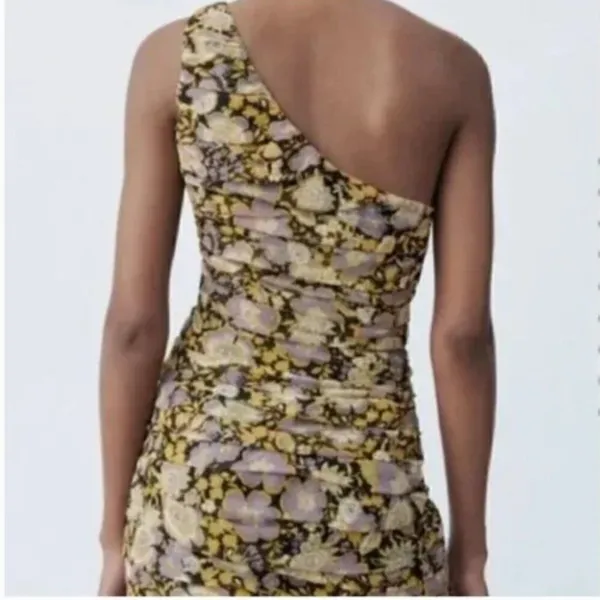 NEW‎ Zara Floral Ruched One Shoulder Mini Dress - Image 4