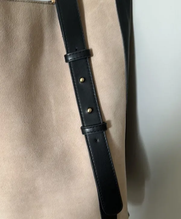 Great condition faux suede and faux leather, H&M shoulder bag, tan and black - Image 5