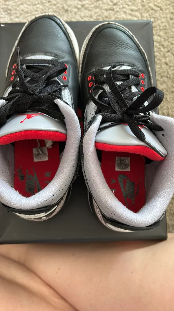 Air Jordan 3 Retro - Image 3