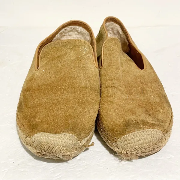 UGG‎ Australia Women Size 10 Sandrinne II Gold Metallic Slip On Espadrille Flat - Image 2