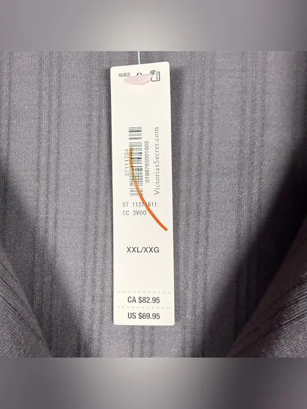 Victoria's Secret Short Sleeve Button Pajama Top in Mauve - Image 8