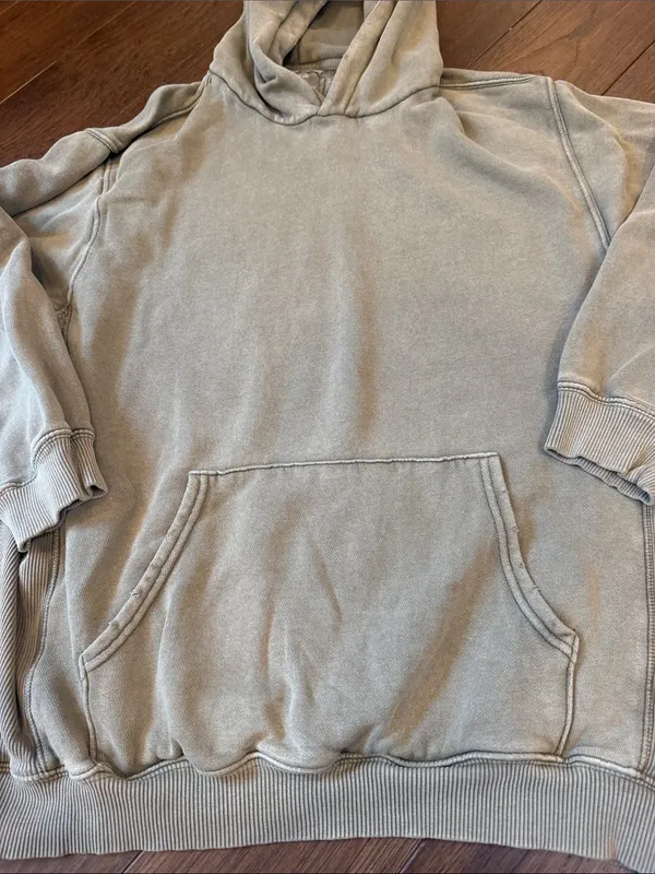aerie Distressed Oversized Hoodie Size Medium in Green - C73-027 - Image 3