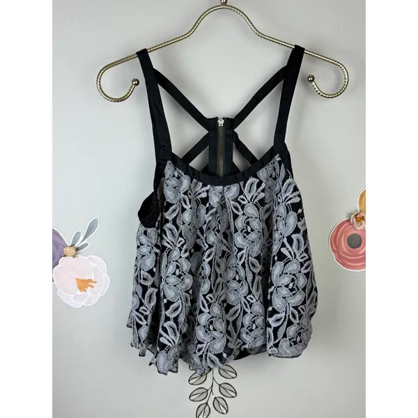 Free People Black and Gray Cropped Lace Swing Sleeveless Tank - Size - XS - Image 5