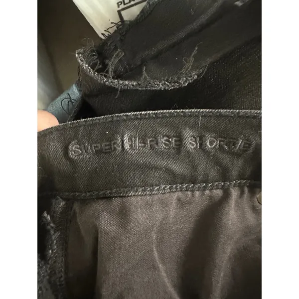 American Eagle Black Distressed High Waisted Button Fly Denim Shorts Womens 12 - Image 9