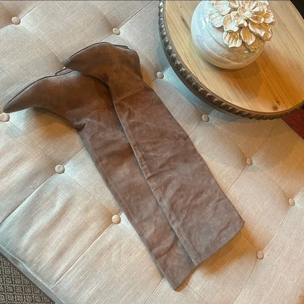VIC MATIE Knee High Brown Suede Leather Boots - Image 4