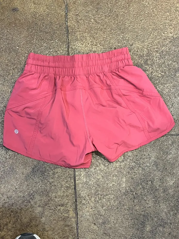 tracker shorts - Image 2