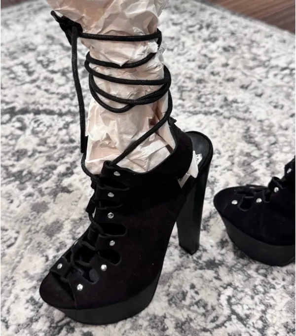 Breckelle's Black Slingback Lace-Up Platform Heels - Image 6