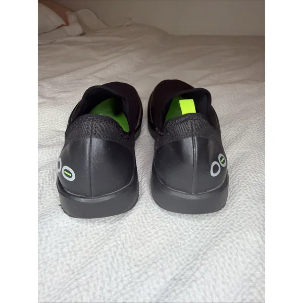 Women OOFOS OOMG EEZEE Black/Black Sz 7.5 - Image 3