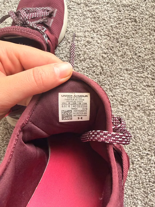 Under Armour Sneakers  - Image 4