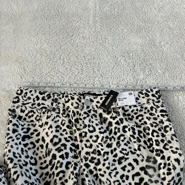 NWT Express Womens Sz 12 Cheetah Mid Rise Ankle Pants Teacher Cotton Fun Casual - Image 4