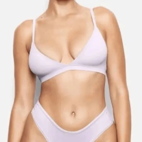 SKIMS Fits Everybody Triangle Bralette Iris Mica Lavender, XXS NWT‎ - Image 5