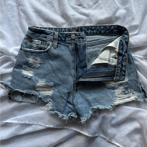 Abercrombie & Fitch Annie High Rise Short - Image 7