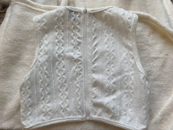 crop top - Image 2