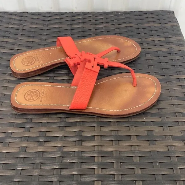 Tory Burch Tong Poppy Coral Sandals - Image 3