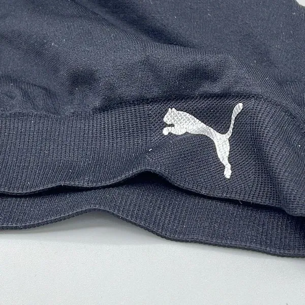 Puma size Medium black sport bra - Image 3