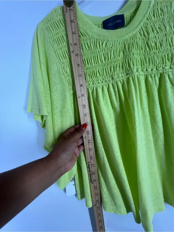Hudson Gray Lime Linen Blend Smocked Flutter‎ Sleeve Top Size M NWT - Image 10
