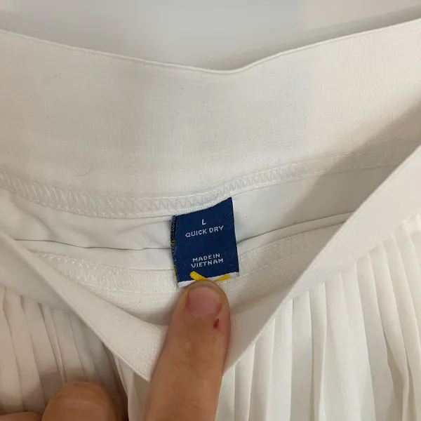 Old Navy White Pleated Tennis Skirt - Image 3