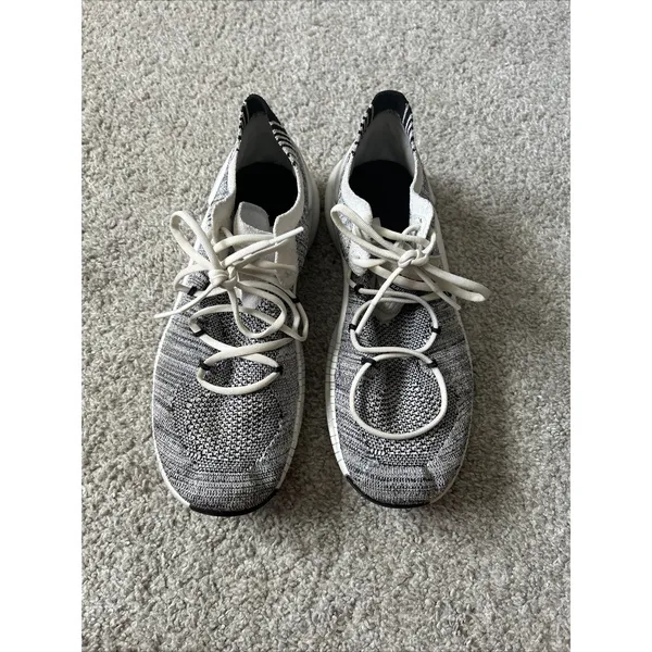 2018 Nike TR‎ Flyknit White/Black Training Shoes 942887-101 Women 8 - Image 5