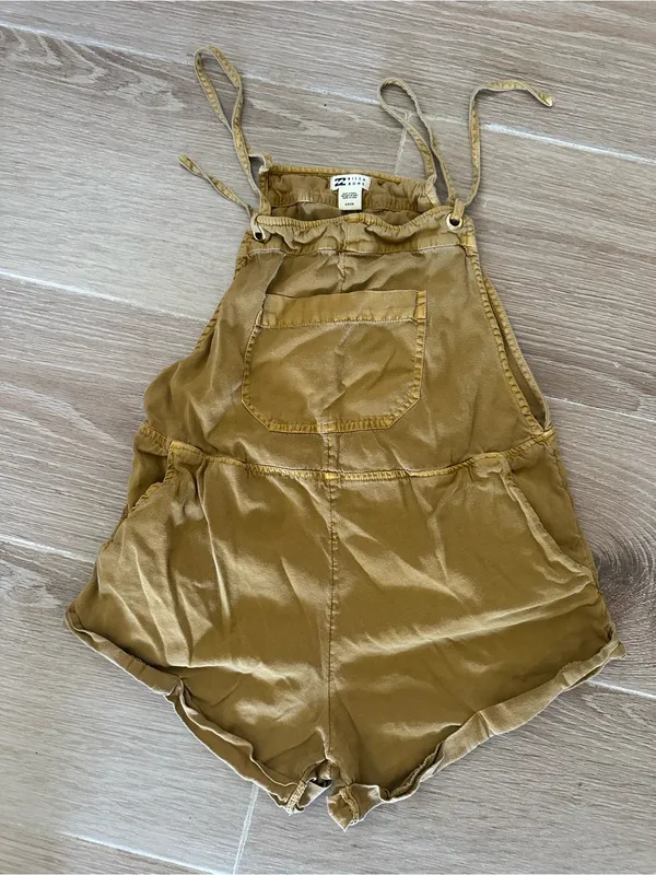 Billabong Mustard Yellow Elastic Waist Shorts - Image 2