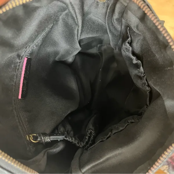 Elliott Lucca Black and Brown Leather Backpack - Image 8