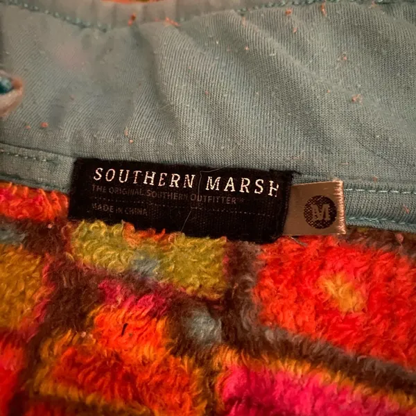 Southern marsh presents fleece size medium - Image 9
