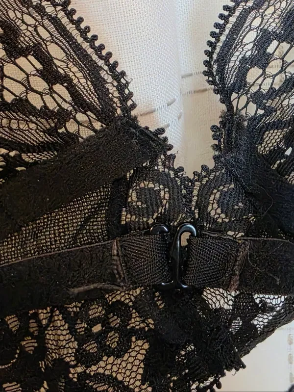 Victorias Secret Vintage Bra - Image 6