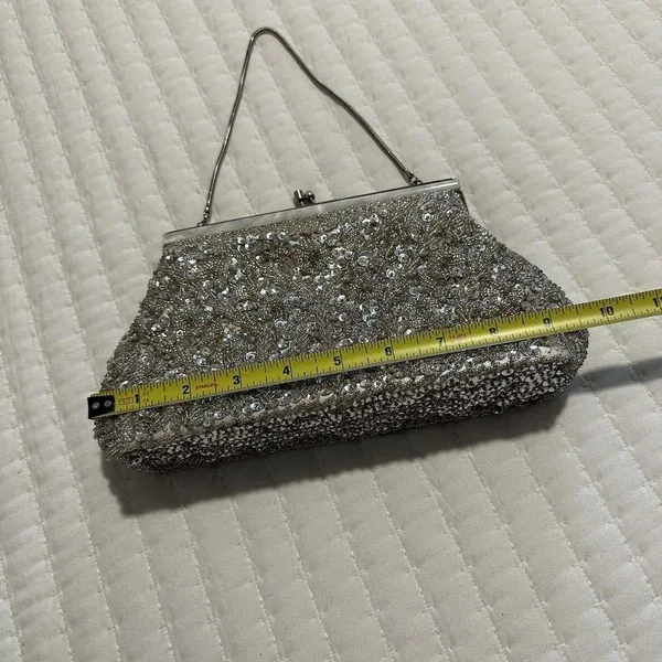Women’s Beaded Bead Sequin Hand Bag Evening Purse Silver Tone - Needs TLC - Image 2
